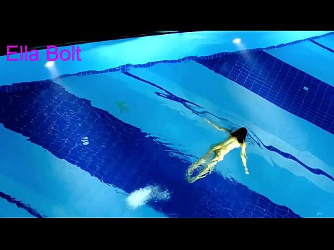 ❤️ මට නැරඹීම නැවැත්විය නොහැක, තරුණ රන්වන්තිය ELLA BOLT නිවාඩු නිකේතනයේ තටාකයේ නිරුවතින් පිහිනීමට හසු විය ❌ ගුද අශ්ලීල si.mysexgamer.ru ❌